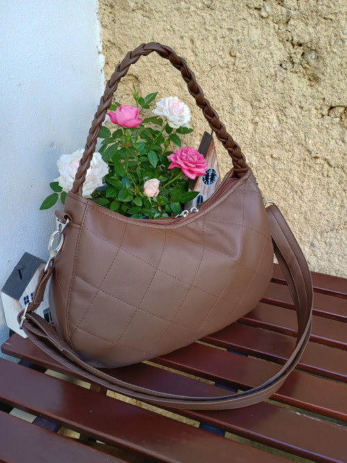 Hnědá Gondolka — foto 5