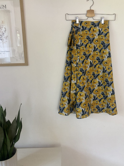 Zavinovací sukně Žluté máky — foto 2