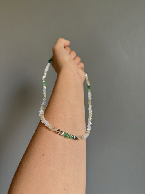 Mořská pěna – elegantní náhrdelník — foto 3
