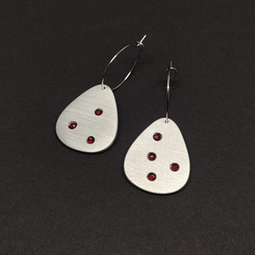 Garnet Teardrop – náušnice s českými granáty — foto 3