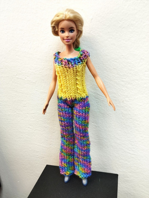 Modrožlutý overal pro Barbie — foto 3