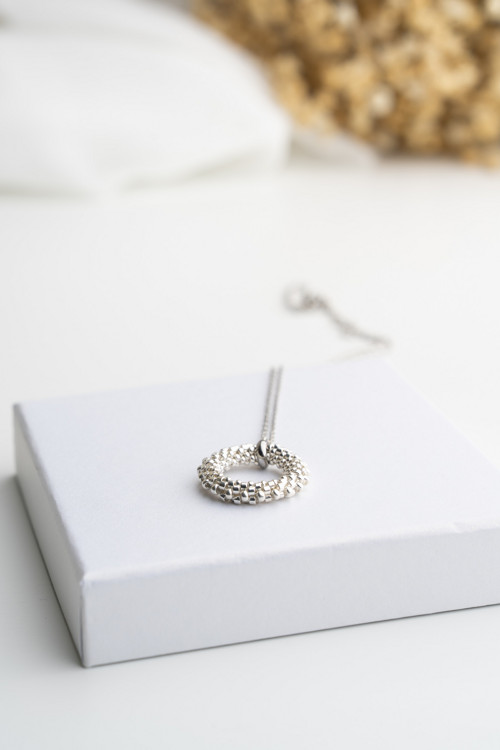 Přívěsek s řetízkem "Silver Circle" — foto 2