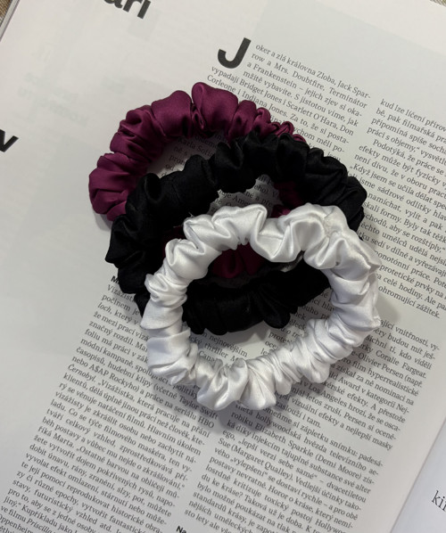 Hedvábné scrunchies – trio elegance — foto 2