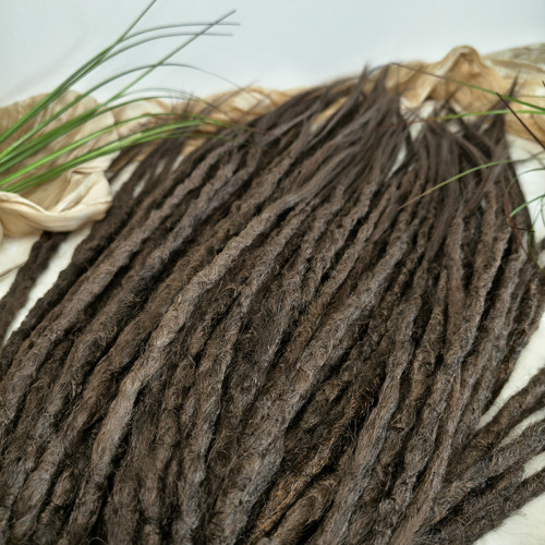 Cooper Brown - přirozeně hnědé fake dreads — foto 4