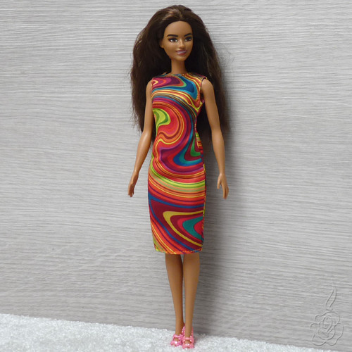 Úzké koktejlky pro Barbie — foto 3