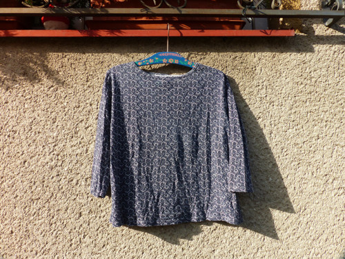 Triko se zajímavými zády... — foto 3