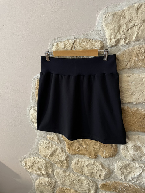 Dámská Černá Sukně Xs-Xl — foto 2
