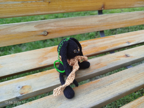 HANDMADE Amigurumi Bunny Rabbit Keychain 6" — foto 4