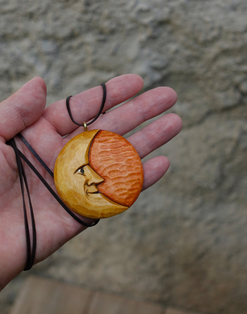 Měsíček - oboustranný přívěsek (5,4cm) — foto 2