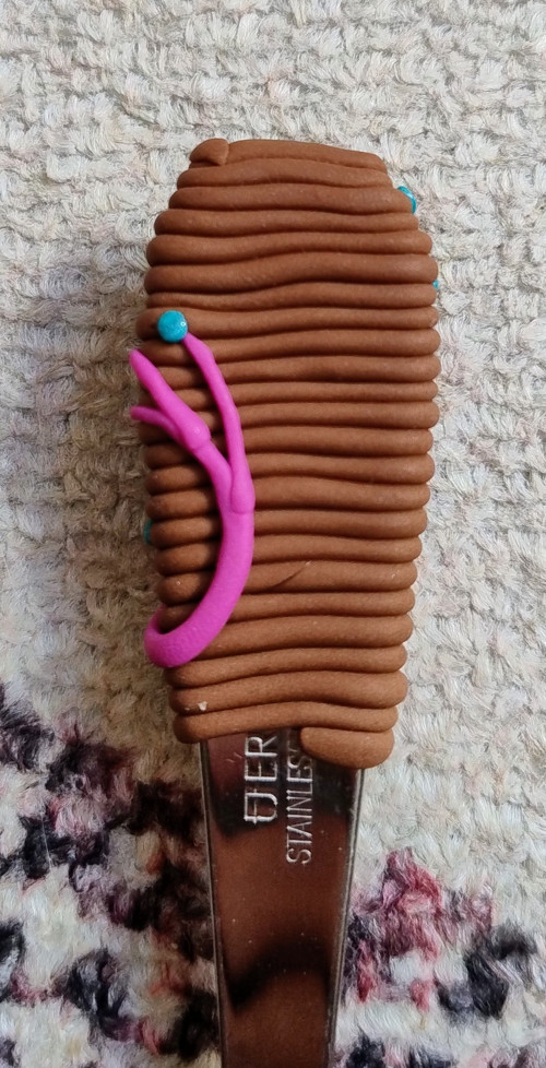 Lžička pastelníček — foto 3