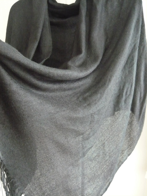 Černá pashmina — foto 4