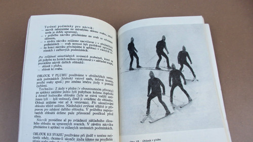 Sjezdové lyžování — foto 3