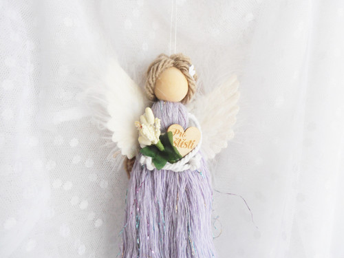 Anděl macrame ve fialové sukýnce — foto 3