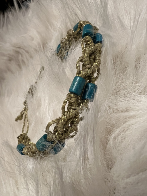 Boho náramek, micromacrame, GOLD — foto 4