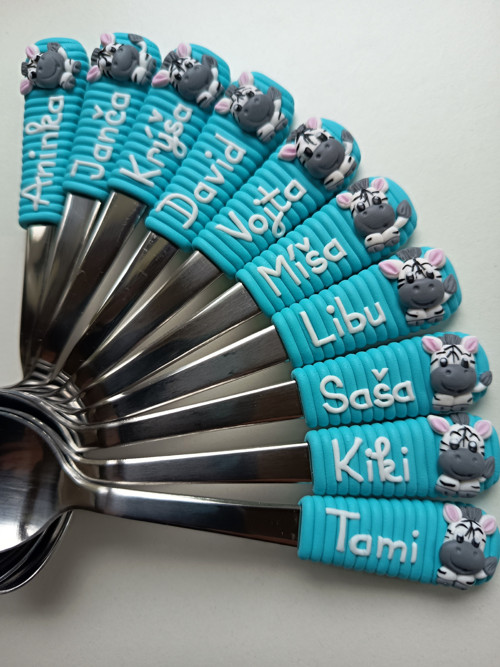 Lžičky se jmény zebra — foto 3