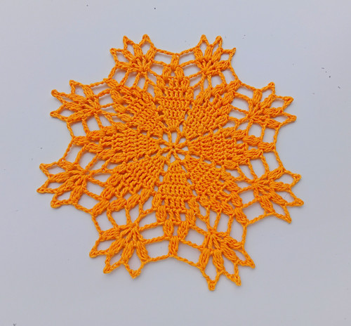 Oranžová dečka háčkovaná, šířka 130mm — foto 3