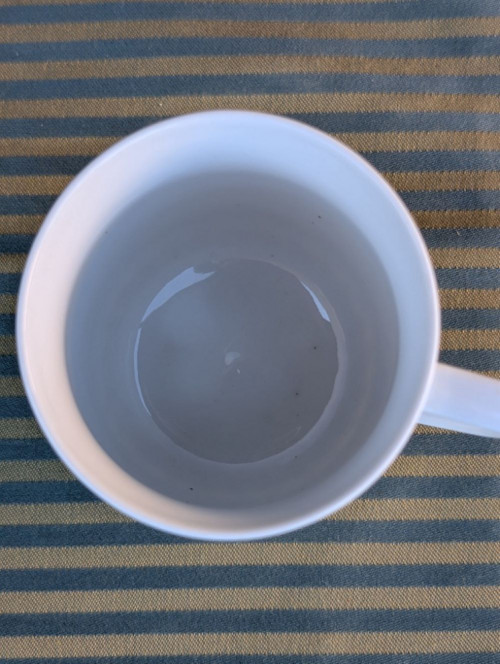 Retro porcelánový hrnek. — foto 5
