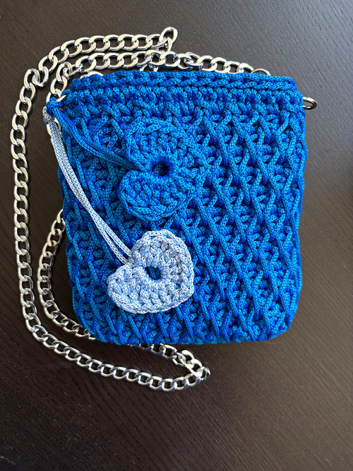 Háčkovaná crossbody kabelka — foto 2