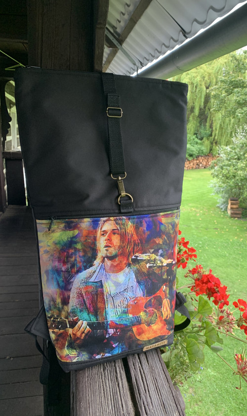 Kurt Cobain + přední kapsa na zip — foto 2