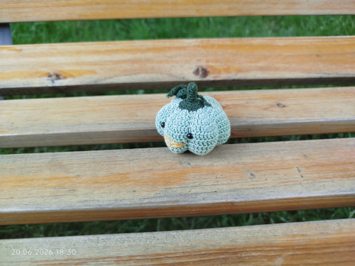 Handmade Amigurumi Pumpkin 2" — foto 2