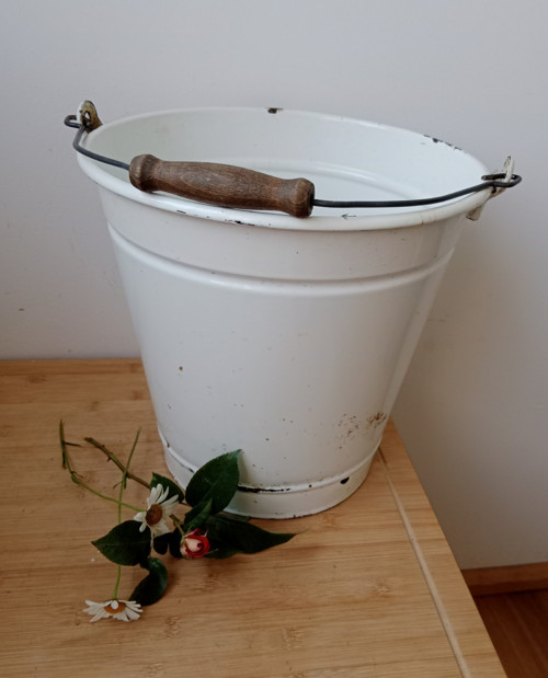 Smaltovaný bílý kyblík 30 cm SFINX — foto 2