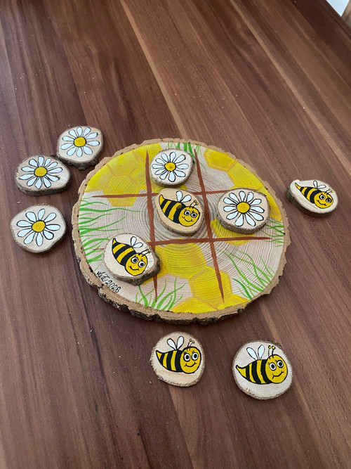 Piškvorky - včelky a sedmikrásky - dřevěné — foto 3