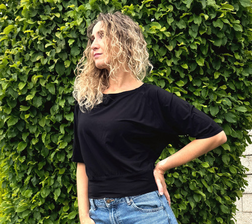 Volné triko černé — foto 5