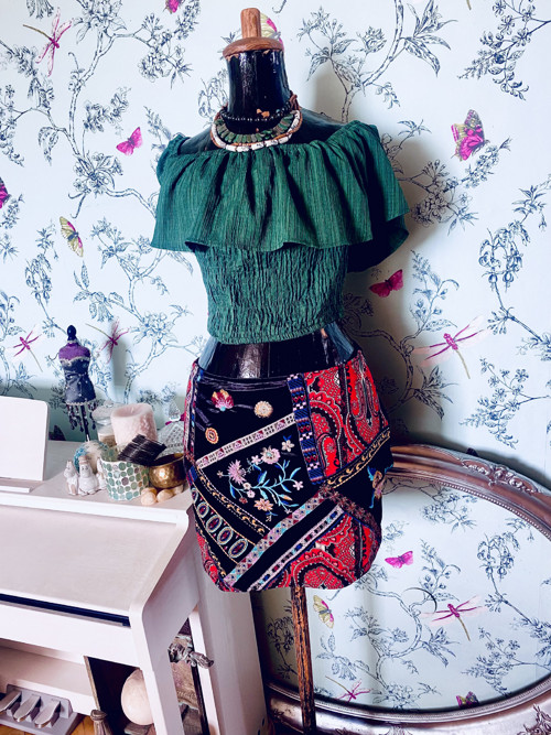 Crop top v zeleni jedlové — foto 2