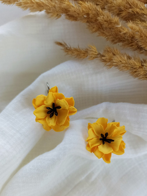 Náušnice Fleurie žluté tmavé — foto 2