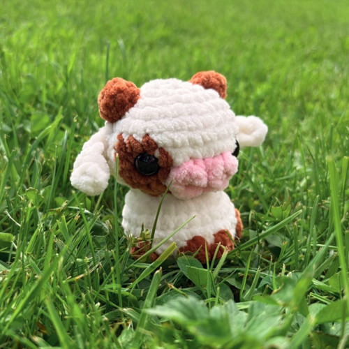 Háčkovaný plyšák kravička / Amigurumi — foto 2