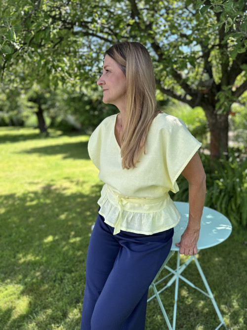 Lněný vázací top JULIE — foto 6