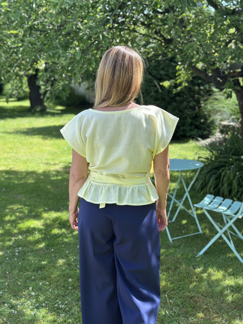 Lněný vázací top JULIE — foto 2