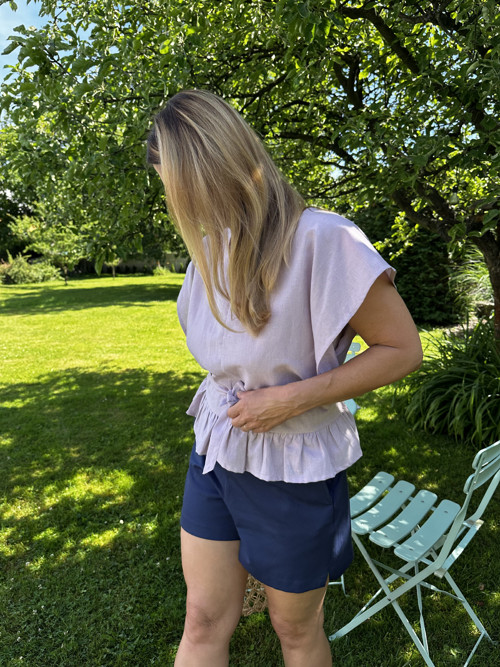 Lněný vázací top JULIE — foto 3