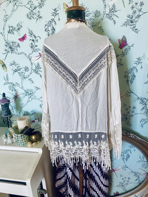 Kardigan boho krajkový — foto 4