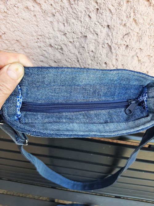 Riflová kabelka crossbody — foto 3