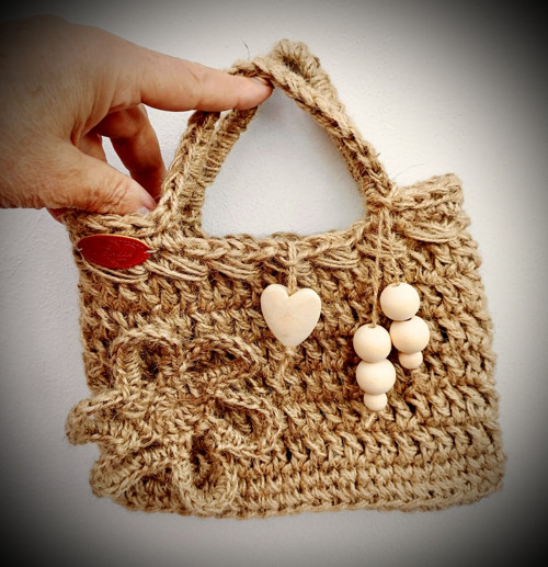Jutová háčkovaná kabelka pro holčičku v boho stylu — foto 5