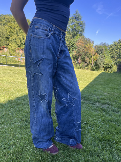 Upcycled star jeans — foto 3