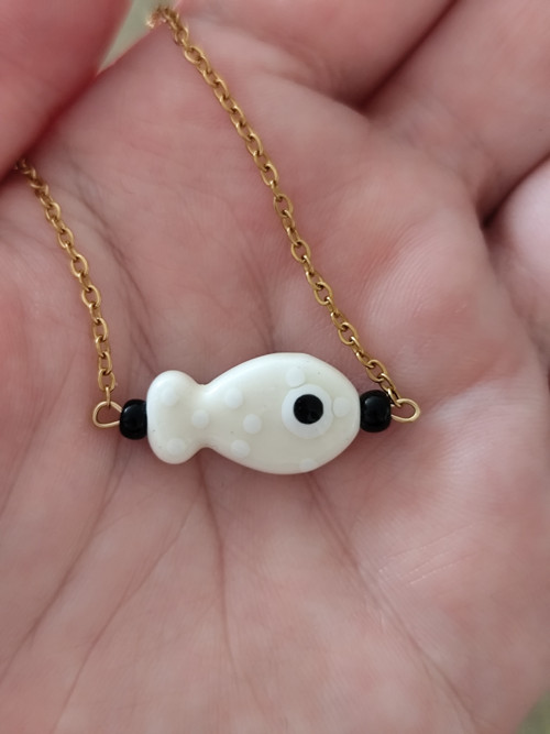 Choker s rybkou — foto 4