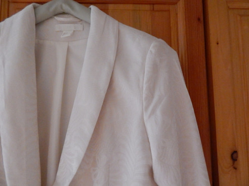 Bílé krásné sako velikost 38 — foto 3