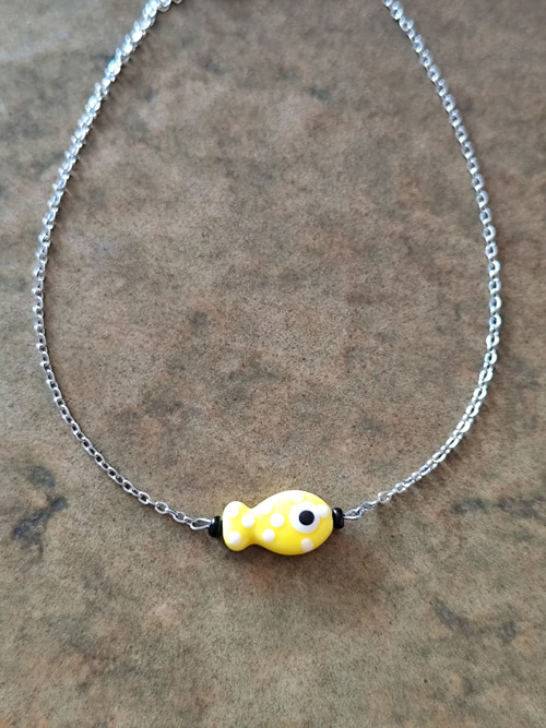 Choker s rybkou — foto 2