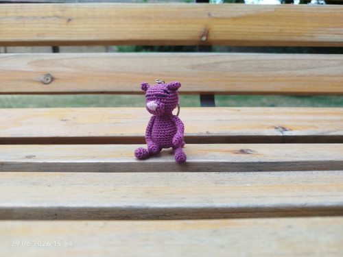 Handmade Amigurumi Cat Keychain 2,4" — foto 2