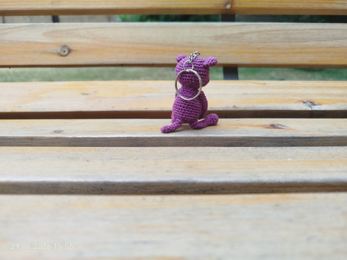 Handmade Amigurumi Cat Keychain 2,4" — foto 6