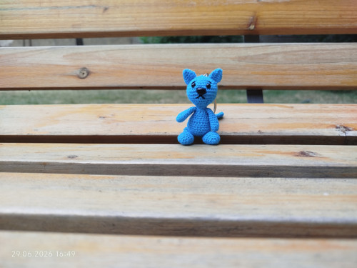 Handmade Amigurumi Cat Keychain 2,4" — foto 4