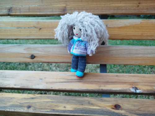 Handmade Amigurumi Doll 6" — foto 4
