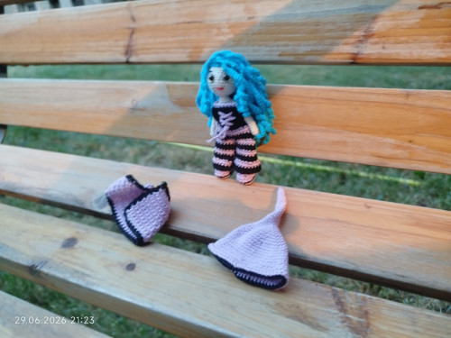 Handmade Amigurumi Witch Doll 3,5" — foto 4