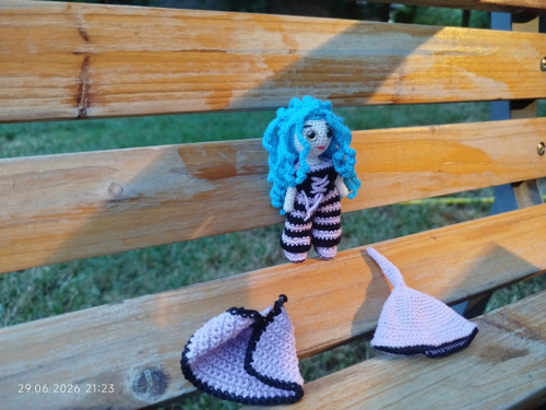 Handmade Amigurumi Witch Doll 3,5" — foto 5