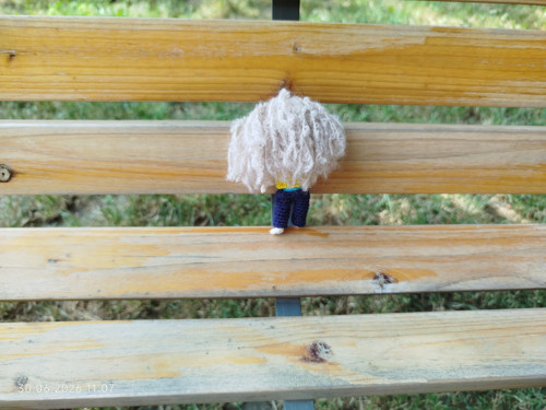Handmade Amigurumi Doll 2,4" — foto 5