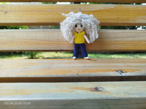 Handmade Amigurumi Doll 2,4" — foto 2