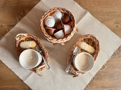 Kávový set - košík a 2 podnosy — foto 6