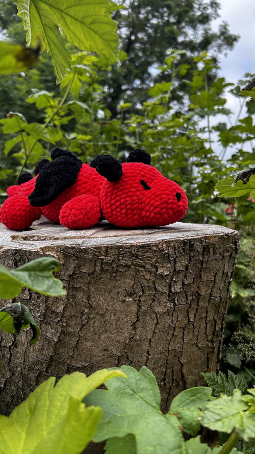 Háčkovaný ohnivý drak - fantasy dekorace — foto 4